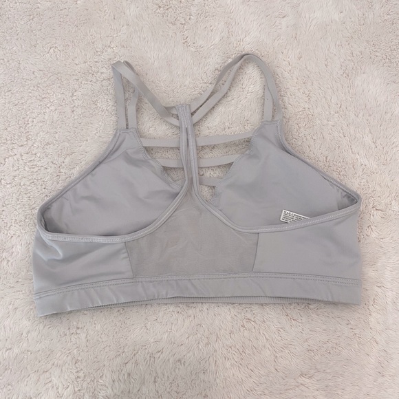 Victoria secret sports bra - Picture 2 of 3